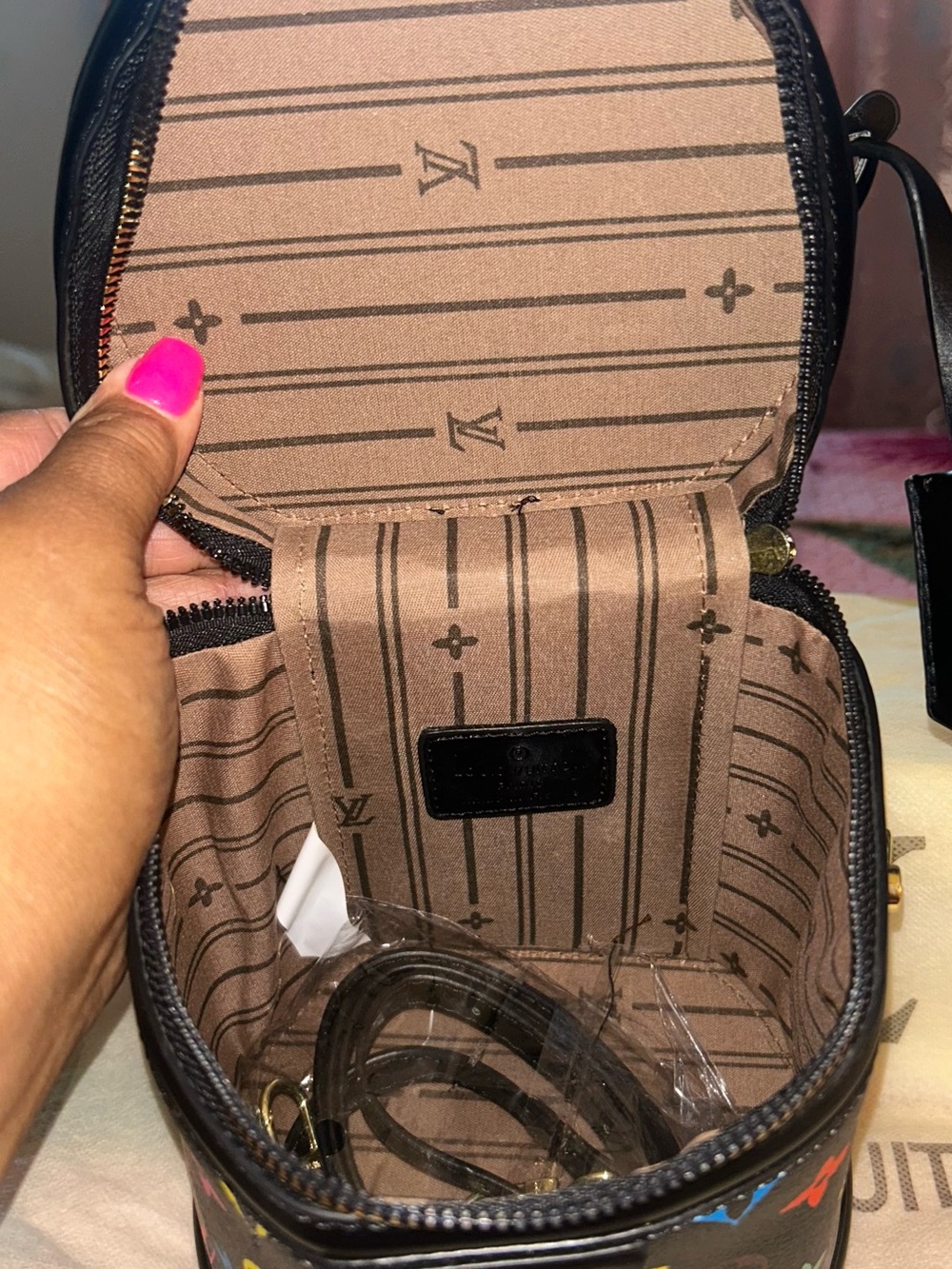 Inspired Louis Vuitton Black Multicolor Monogram Cylinder Vanity Bag - Picture 5 of 6